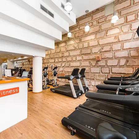 布达佩斯克洛纳美居酒店 酒店 布达佩斯