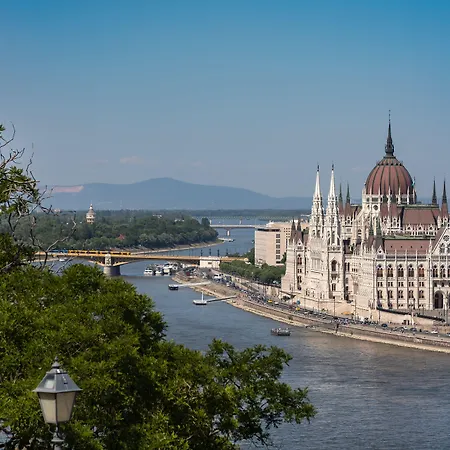 ホテル メルキュール コロナ 4*