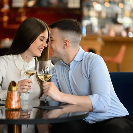 メルキュール コロナ