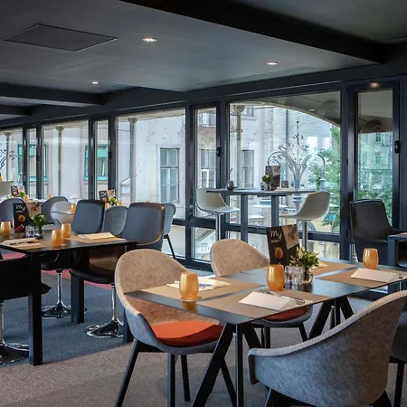Mercure Korona Ξενοδοχείο