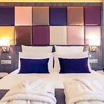 Mercure Korona
